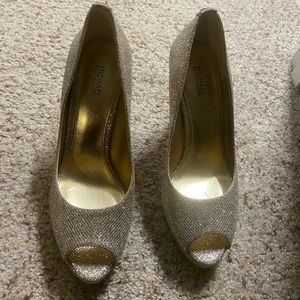 Womens Michael Kors size 8 in great condition